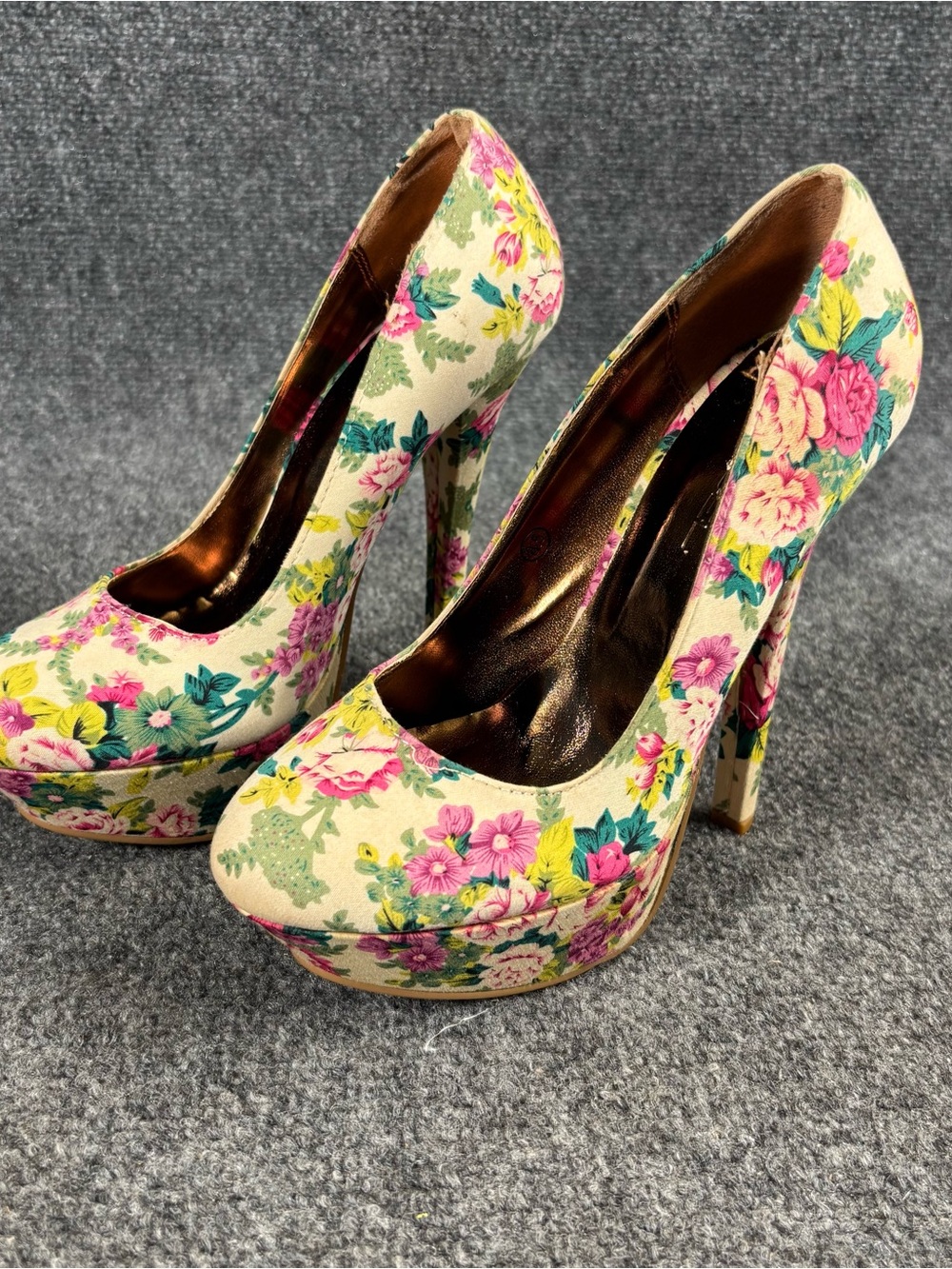 C Label Floral Platform Pumps in Cream, Pink and Green